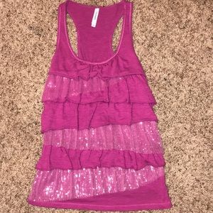Magenta ruffle and sequence tank top